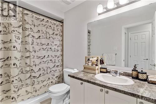 121 Umbra Place, Ottawa, ON - Indoor Photo Showing Bathroom