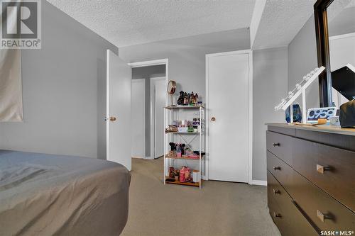104 Gore Place, Regina, SK - Indoor Photo Showing Bedroom