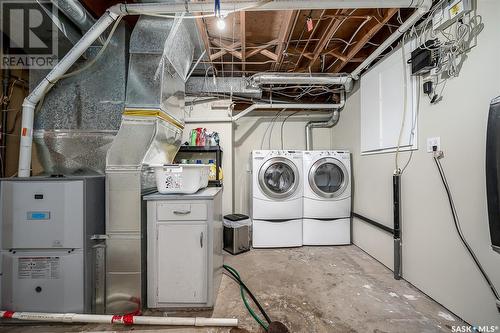 1629 Marshal Crescent, Moose Jaw, SK - Indoor Photo Showing Laundry Room