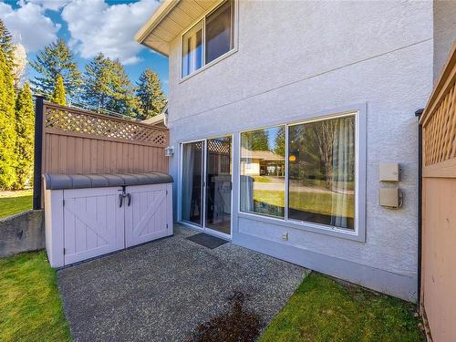 6023 Jake'S Pl, Nanaimo, BC - Outdoor With Exterior