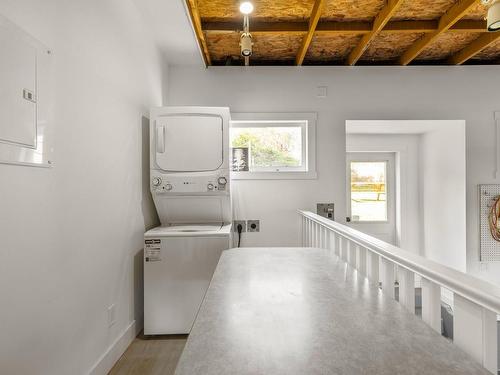 6682 Horne Rd, Sooke, BC - Indoor Photo Showing Laundry Room