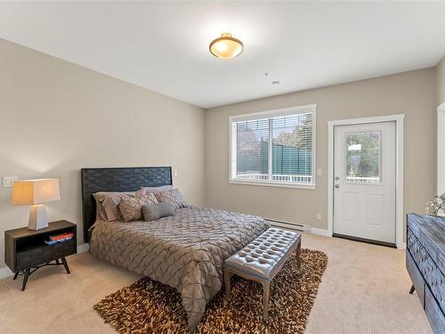 344-6995 Nordin Rd, Sooke, BC - Indoor Photo Showing Bedroom