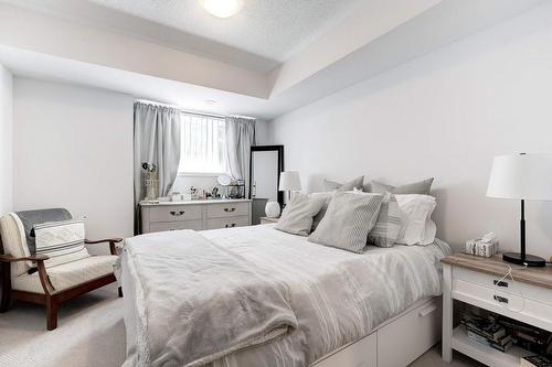 260 Twelfth Street|Unit #11, Toronto, ON - Indoor Photo Showing Bedroom