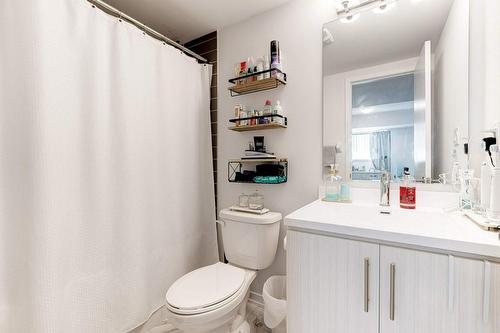 260 Twelfth Street|Unit #11, Toronto, ON - Indoor Photo Showing Bathroom
