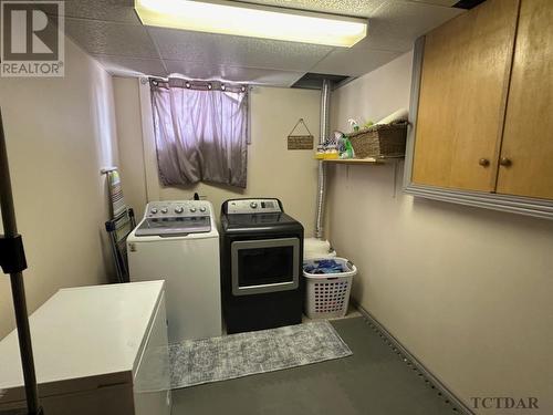 146 Allan St, Timmins, ON - Indoor Photo Showing Laundry Room