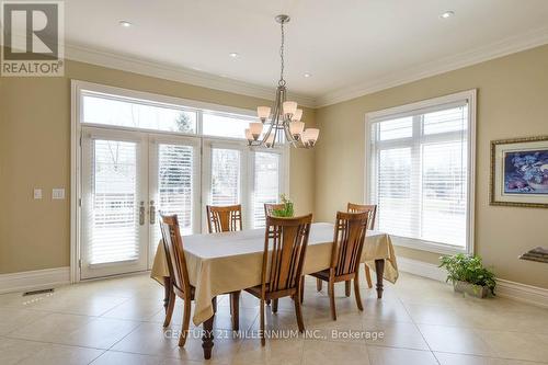 3 Castlewood Crt, Caledon, ON - Indoor Photo Showing Dining Room