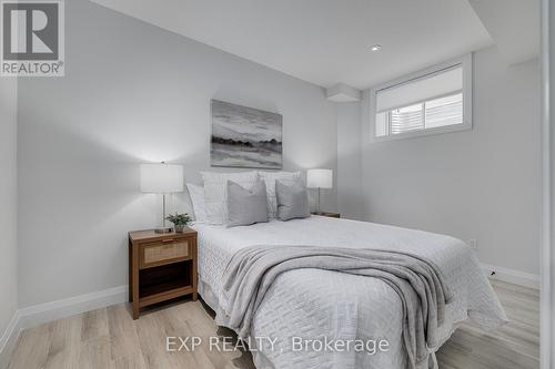 508 Doonwoods Cres, Kitchener, ON - Indoor Photo Showing Bedroom