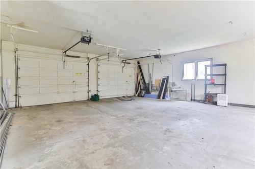 433 Middletown Road, Flamborough, ON - Indoor Photo Showing Garage