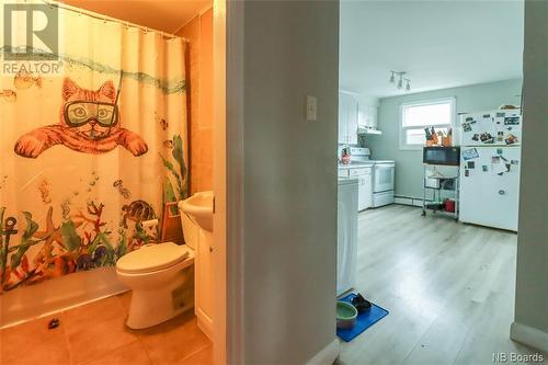 99 Simpson, Saint John, NB - Indoor Photo Showing Bathroom