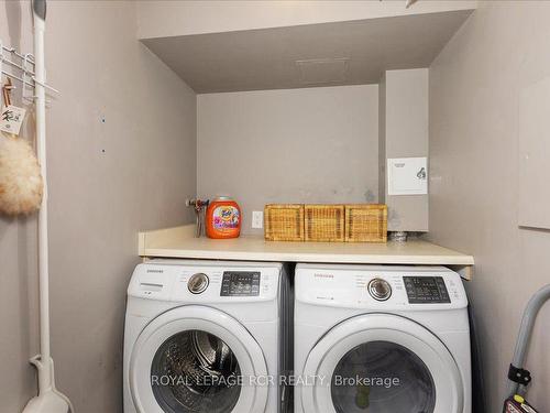 206-250 Davis Dr, Newmarket, ON - Indoor Photo Showing Laundry Room