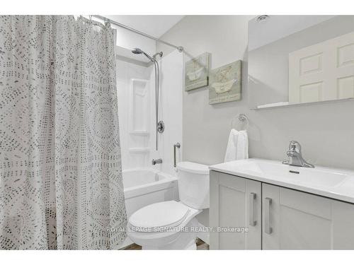 86 Red Oak Rd, Marmora And Lake, ON - Indoor Photo Showing Bathroom