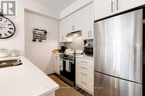 #11 -260 Twelfth St, Toronto, ON - Indoor Photo Showing Kitchen With Stainless Steel Kitchen