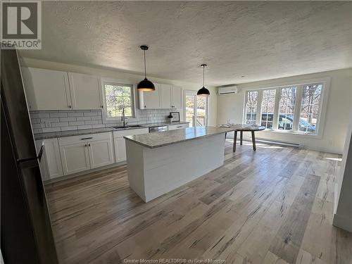 279 Pont Rouge, Memramcook, NB - Indoor Photo Showing Kitchen With Upgraded Kitchen