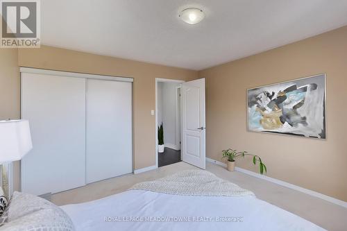 974 Seivert Pl, Milton, ON - Indoor Photo Showing Bedroom