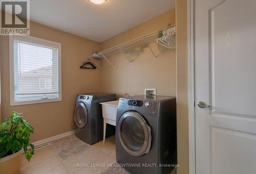 974 Seivert Pl, Milton, ON - Indoor Photo Showing Laundry Room
