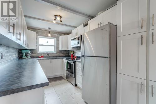 87 Trinity South Highway, South Dildo, NL - Indoor Photo Showing Kitchen