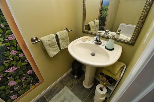 81 Valridge Drive|Unit #36, Ancaster, ON - Indoor Photo Showing Bathroom