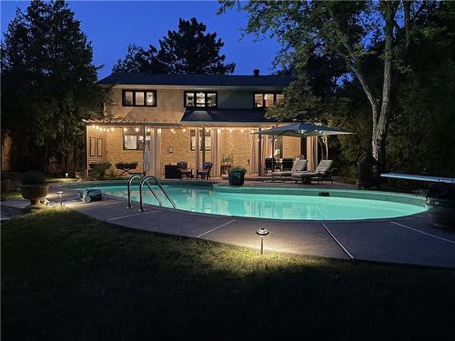 1910 Kerns Road, Burlington, ON - Outdoor With In Ground Pool