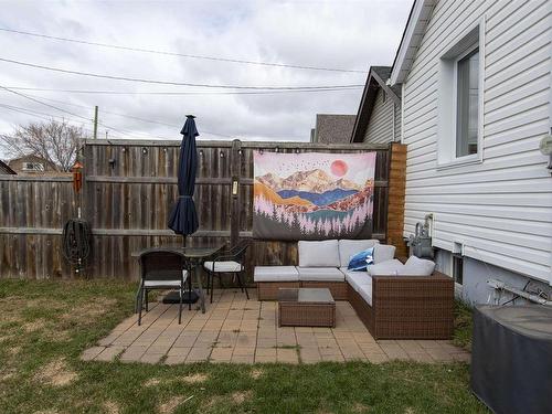 236 Pruden Street, Thunder Bay, ON - Outdoor With Exterior