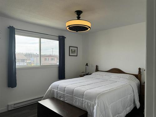 11 Otter Avenue, Manitouwadge, ON - Indoor Photo Showing Bedroom