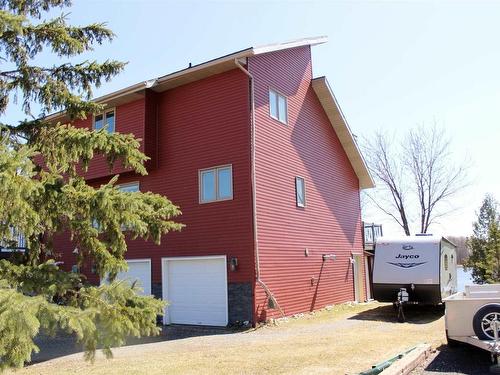 103 Willow Court, Rainy River, ON - Outdoor With Body Of Water With View