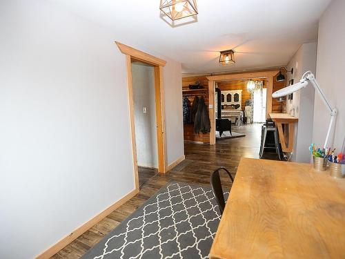 4086 Dixon Creek Road, Barriere, BC - Indoor Photo Showing Other Room