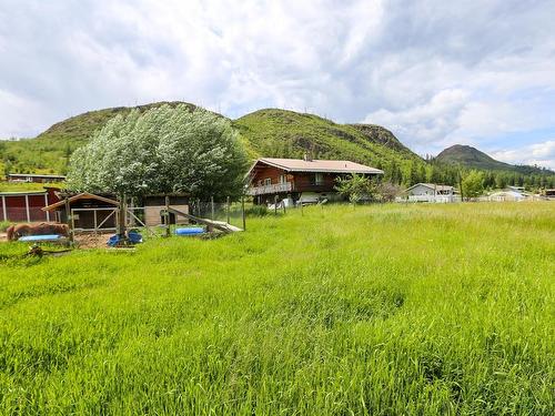 4086 Dixon Creek Road, Barriere, BC - Outdoor