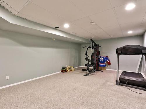 2116 Garymede Drive, Kamloops, BC - Indoor Photo Showing Gym Room