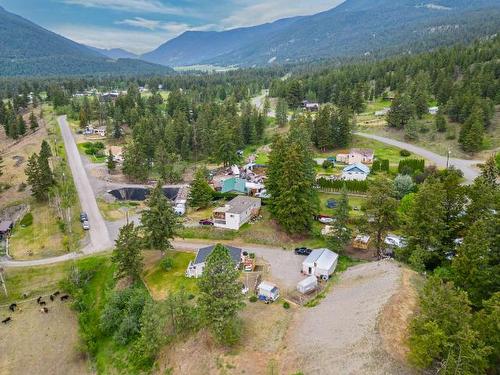 1008 Teal Street, Clinton, BC - Outdoor With View