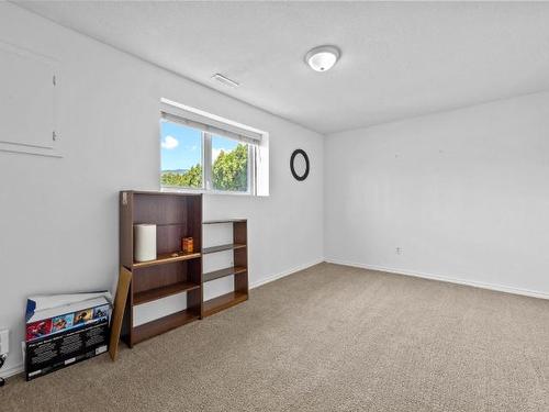 5405 Morris Place, Kamloops, BC - Indoor Photo Showing Other Room