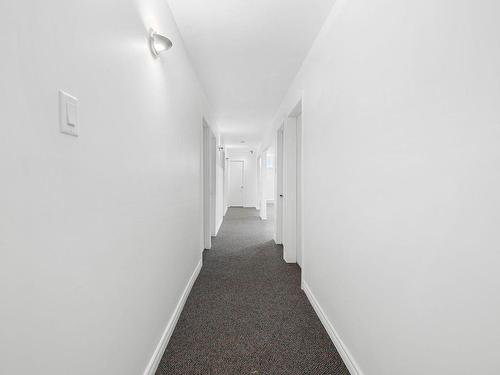 Corridor - 890 Route Marie-Victorin, Lévis (Les Chutes-De-La-Chaudière-Ouest), QC - Indoor Photo Showing Other Room
