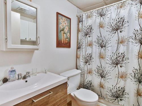 Salle de bains - 144  - 146 Rue St-Georges, Saint-Charles-Borromée, QC - Indoor Photo Showing Bathroom