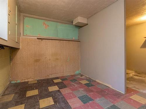1356 Finlayson St, Victoria, BC - Indoor Photo Showing Other Room