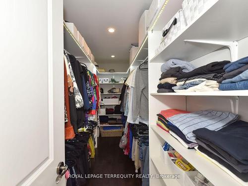 177 Townsgate Dr, Vaughan, ON - Indoor With Storage