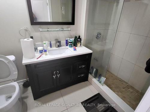 1168 Dufferin St, Toronto, ON - Indoor Photo Showing Bathroom