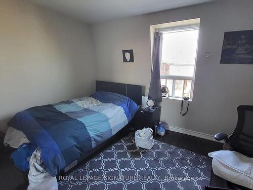 1168 Dufferin St, Toronto, ON - Indoor Photo Showing Bedroom