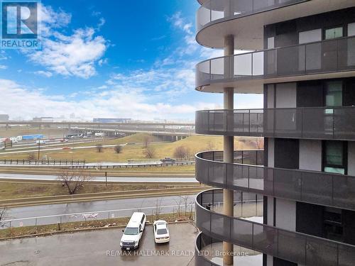 #521 -8 Tippett Rd, Toronto, ON - Outdoor With View