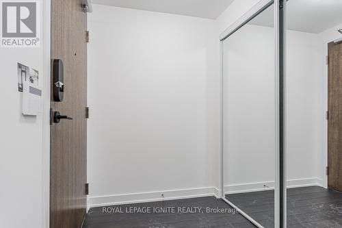 #305 -100 Eagle Rock Way, Vaughan, ON -  Photo Showing Other Room