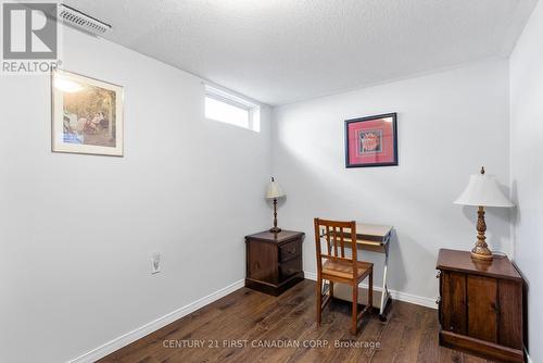 332 Belfield St E, London, ON - Indoor Photo Showing Other Room