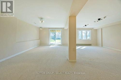 34 - 14 Doon Drive, London, ON - Indoor Photo Showing Other Room
