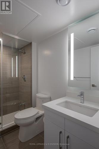 #703 -188 Cumberland St, Toronto, ON - Indoor Photo Showing Bathroom