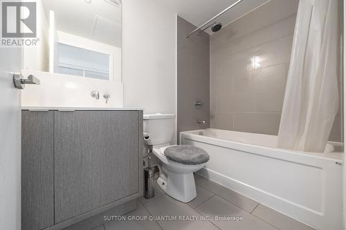 4111 - 100 Harbour Street, Toronto, ON - Indoor Photo Showing Bathroom