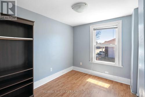 95 Wilkinson Ave, Oshawa, ON - Indoor Photo Showing Other Room