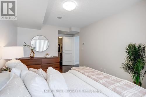 #502 -253 South Park Rd, Markham, ON - Indoor Photo Showing Bedroom