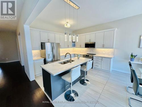 66 Woodhaven Ave, Aurora, ON - Indoor Photo Showing Kitchen With Double Sink