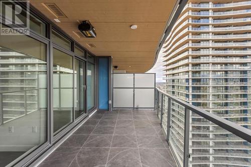 4305 4890 Lougheed Highway, Burnaby, BC - Outdoor With Balcony With Exterior