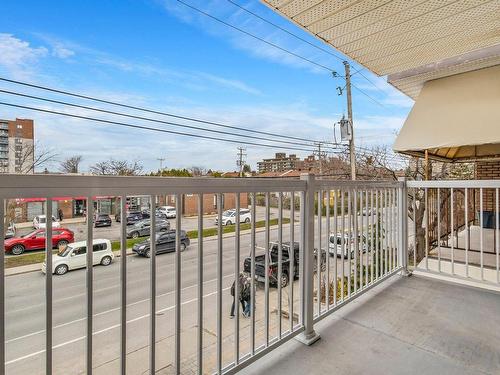 Balcony - 7008  - 7010 Ch. Kildare, Côte-Saint-Luc, QC - Outdoor With Exterior