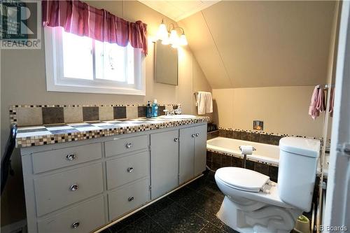 36 Spring Street, Milltown, NB - Indoor Photo Showing Bathroom