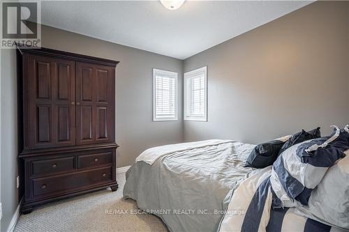 39 Pebble Valley Ave, Hamilton, ON - Indoor Photo Showing Bedroom