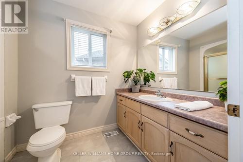 5 Wild Rose Crt, Guelph, ON - Indoor Photo Showing Bathroom